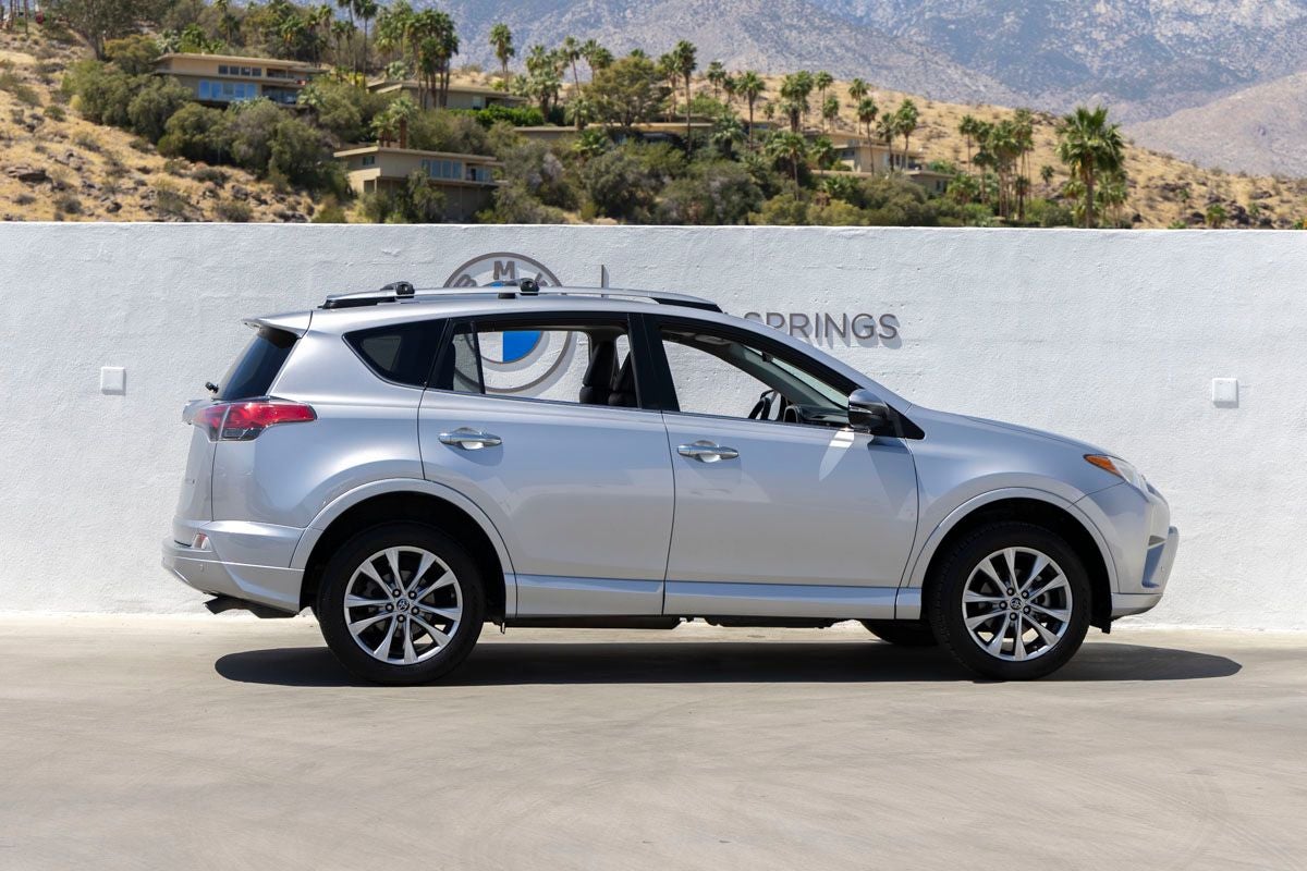 2017 Toyota RAV4 Platinum