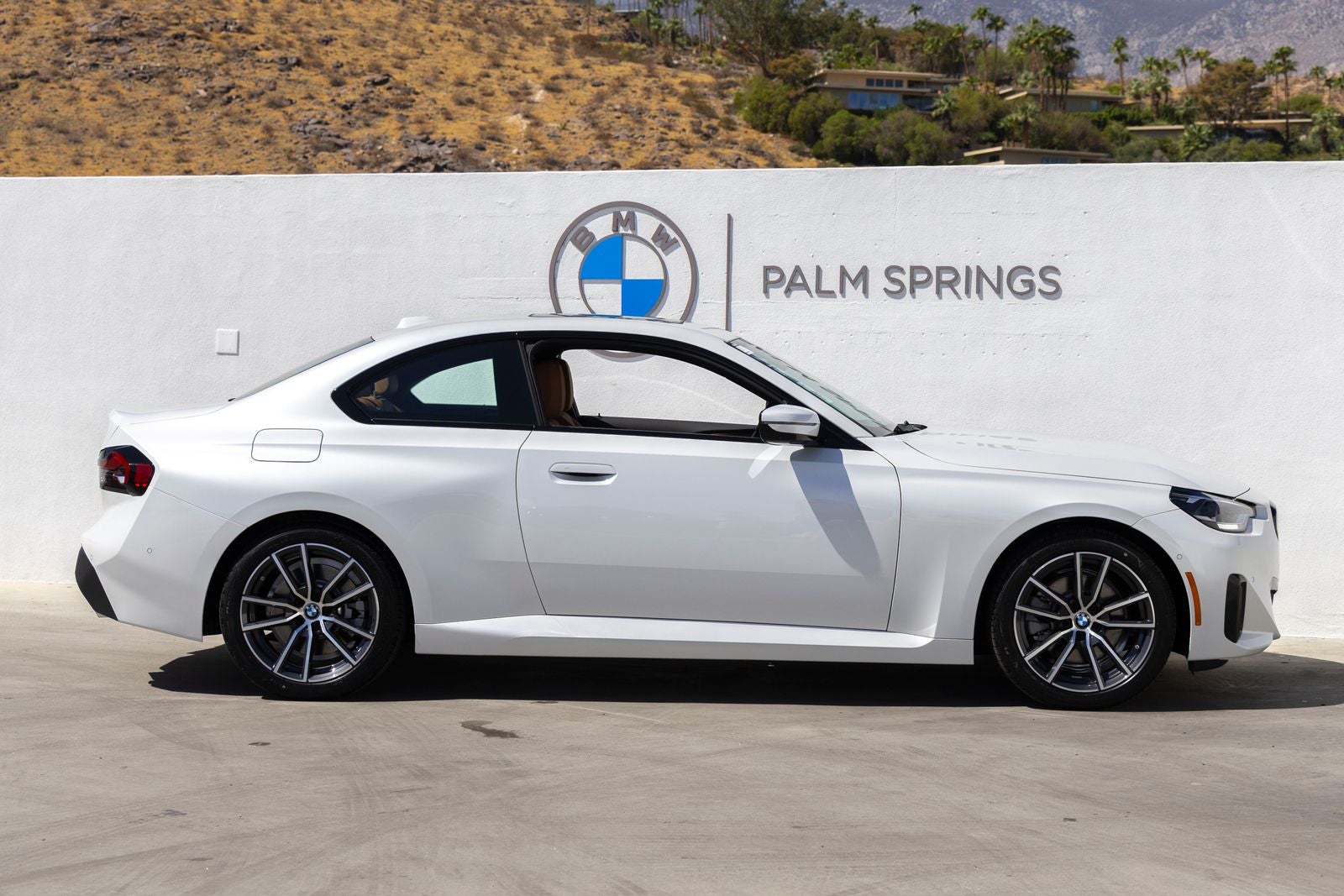 2026 BMW 230i 230i