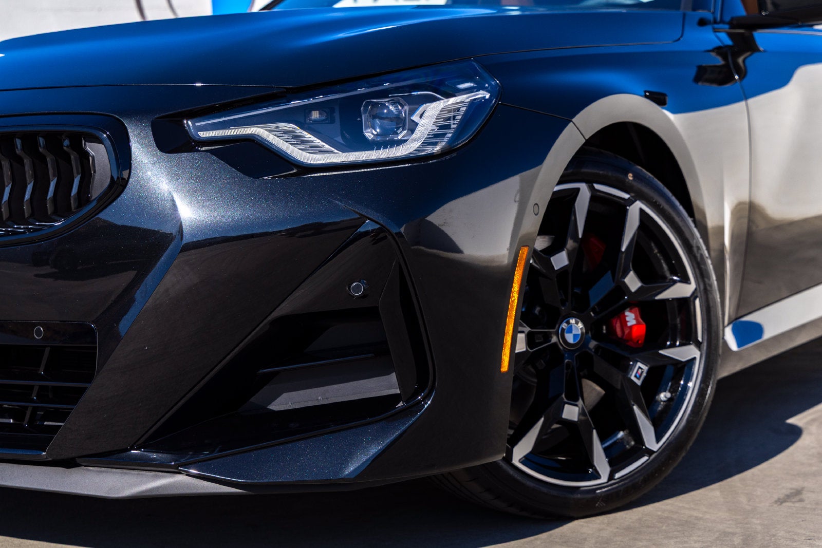 2026 BMW 230i 230i