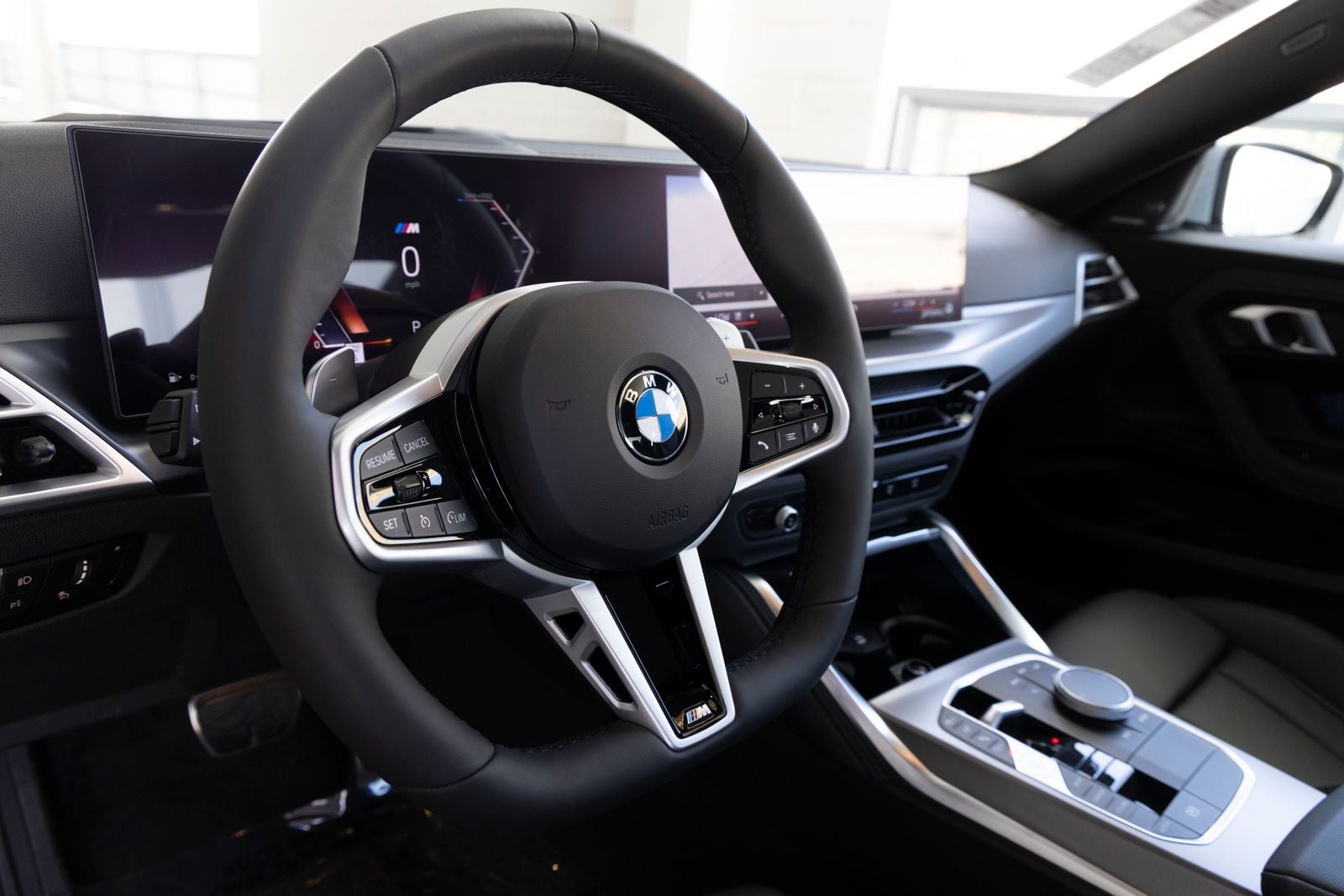 2026 BMW 230i 230i