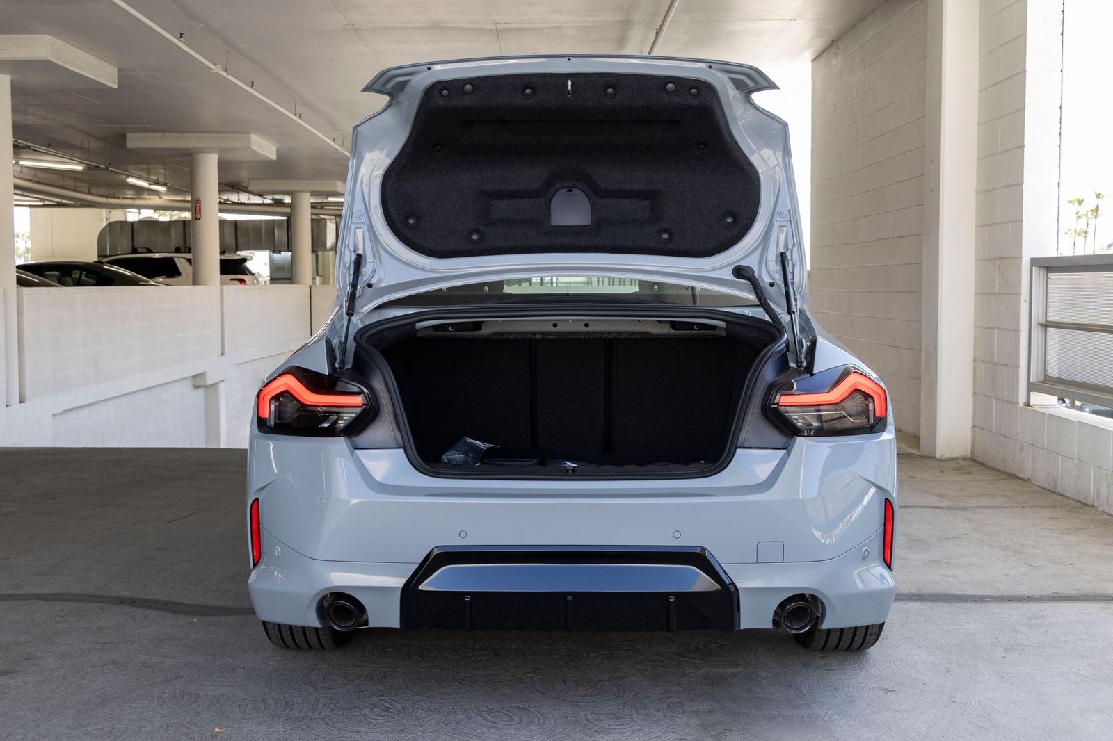 2026 BMW 230i 230i