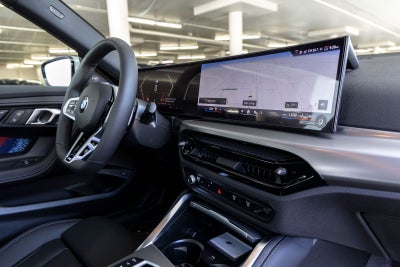 2026 BMW 230i 230i