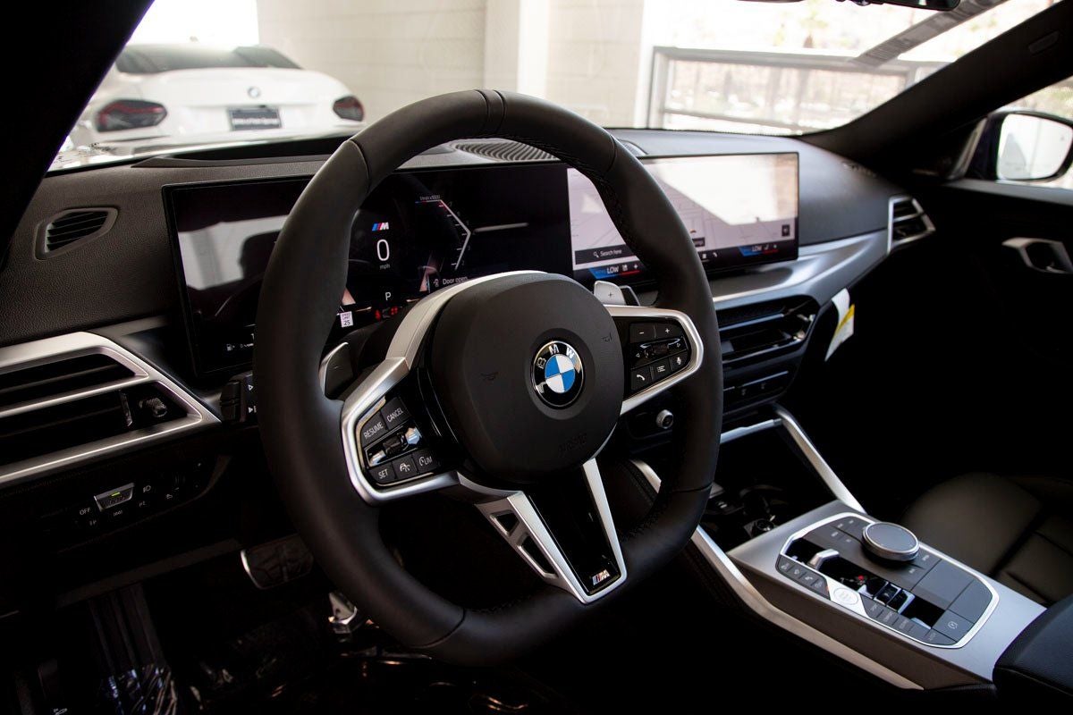 2025 BMW 2 Series 230i