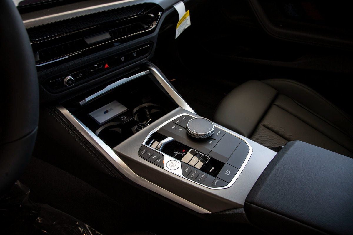 2025 BMW 2 Series 230i
