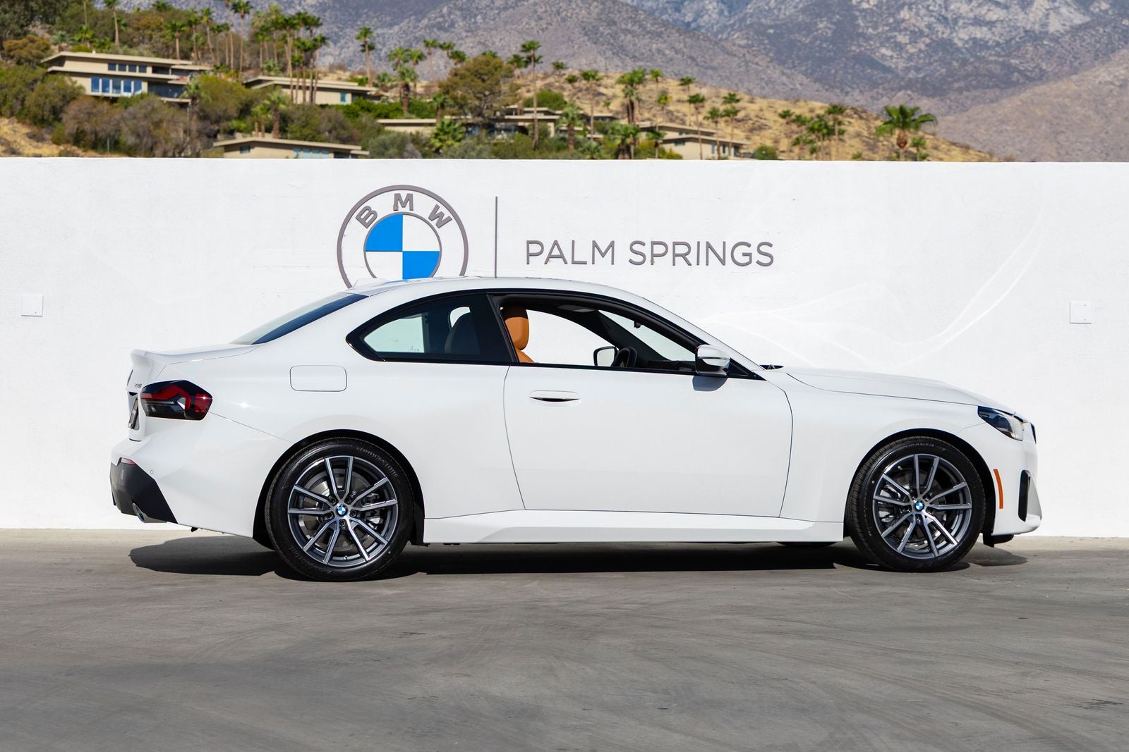 2026 BMW 230i 230i