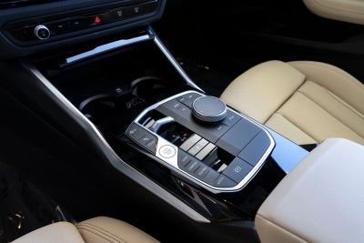 2024 BMW 230i 230i