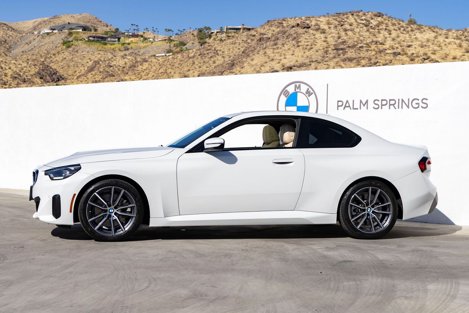 2024 BMW 230i 230i