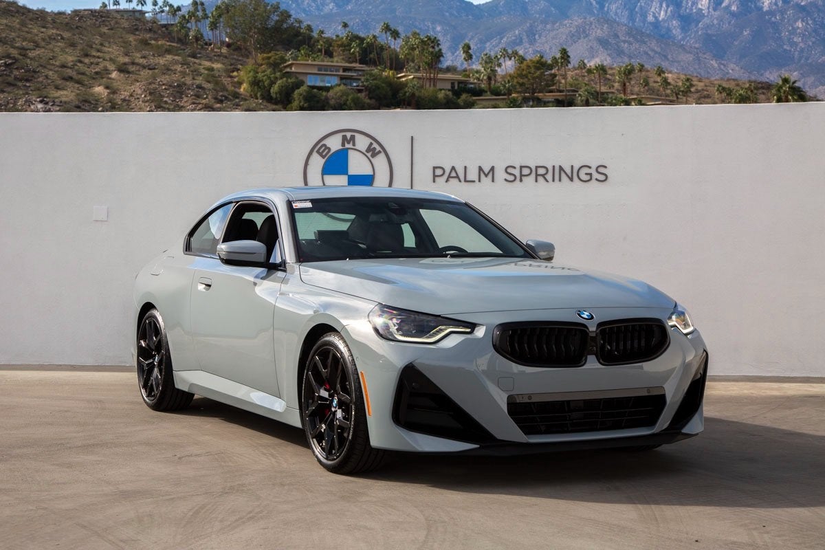 2026 BMW 230i 230i