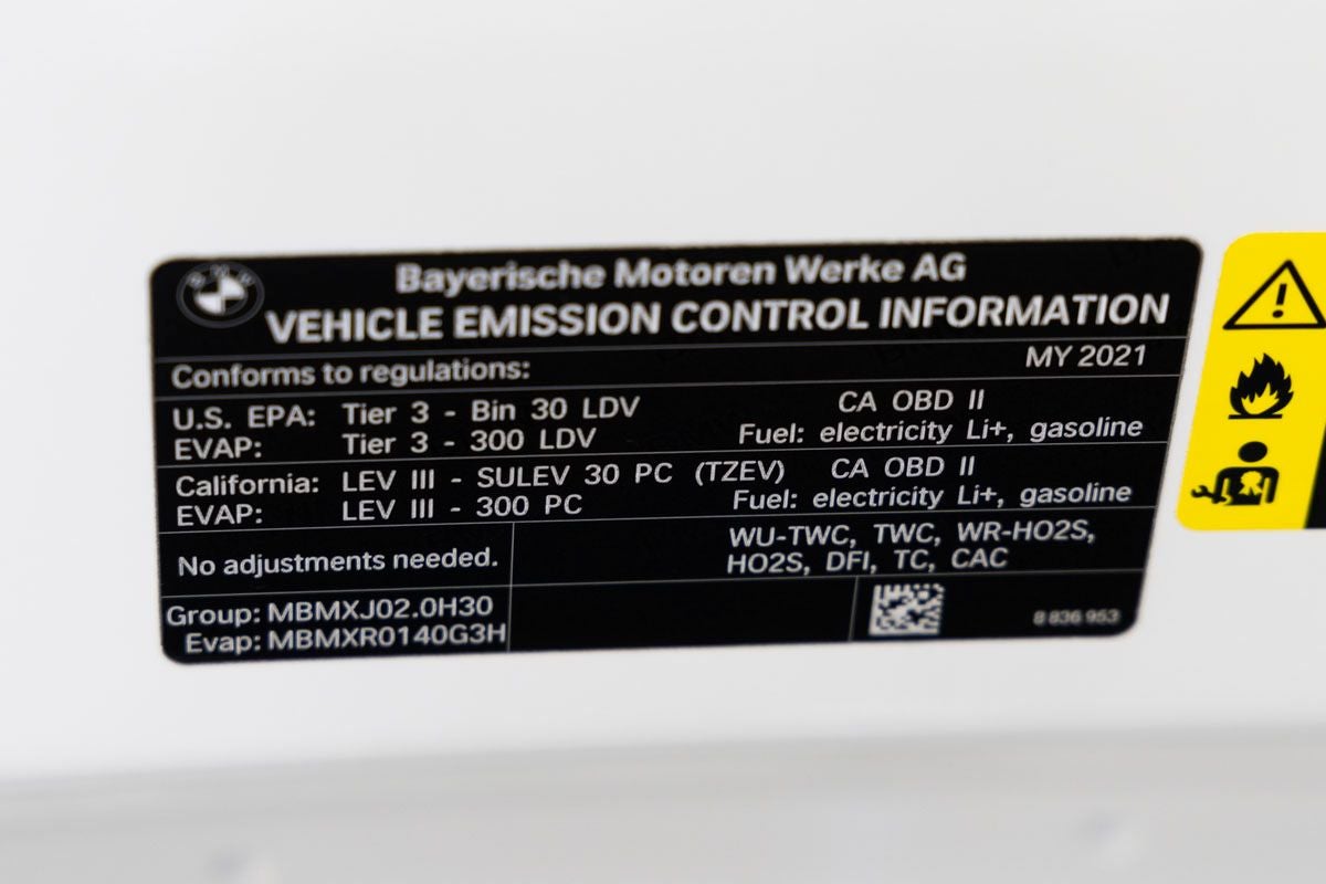 2021 BMW 330e 330e iPerformance