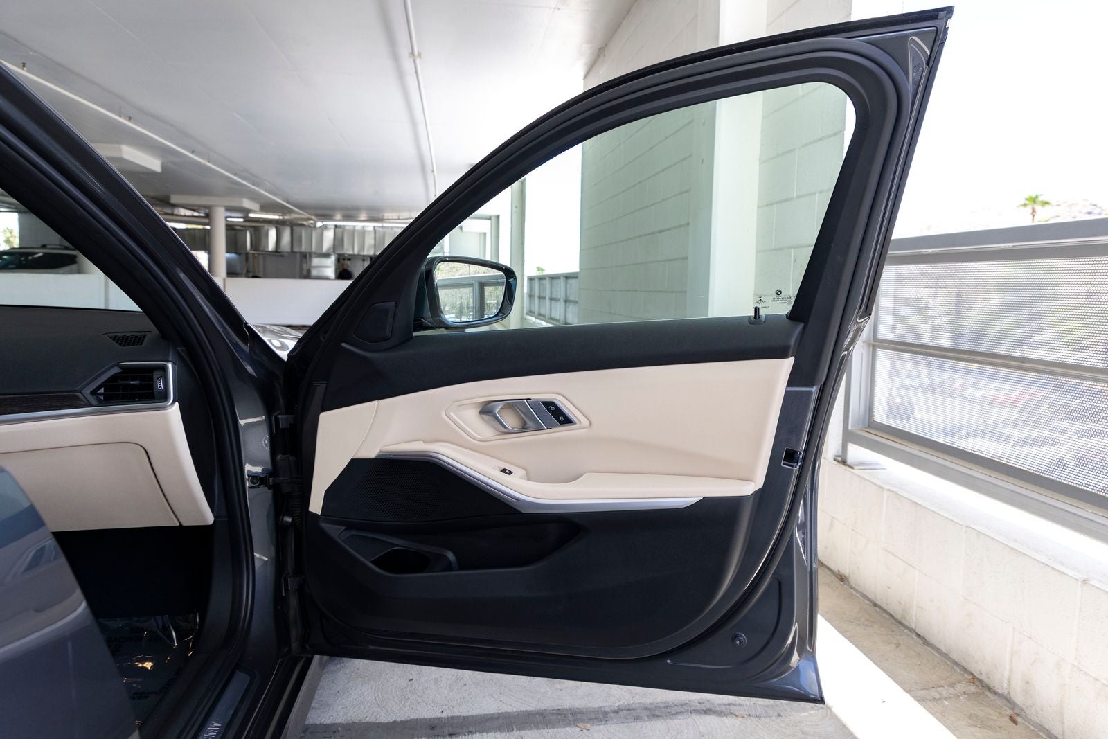 2020 BMW 330i 330i