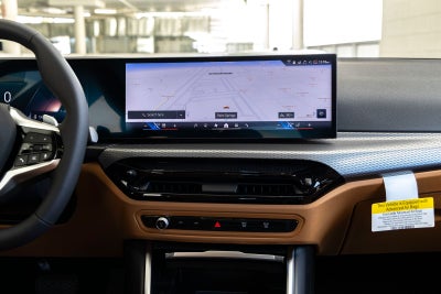 2026 BMW 330i 330i