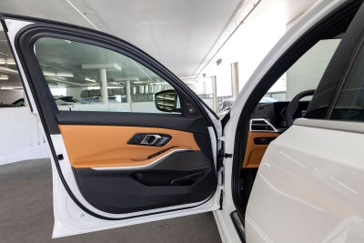 2026 BMW 330i 330i