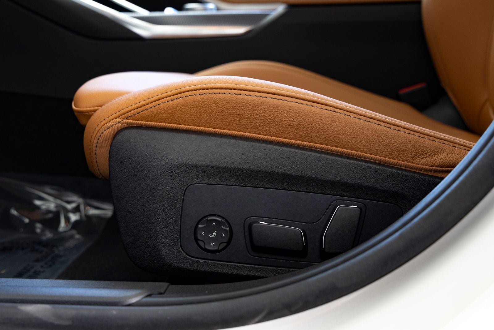 2026 BMW 330i 330i