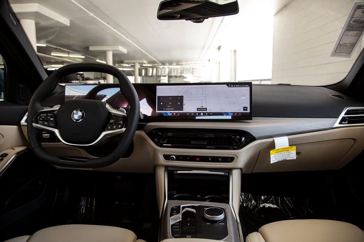 2026 BMW 330i 330i