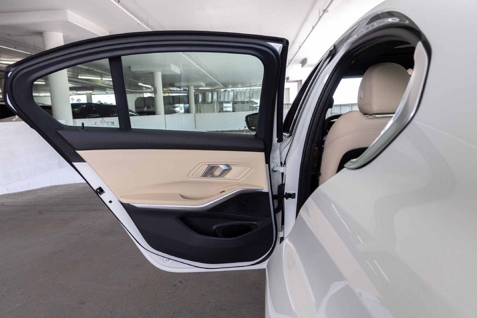 2026 BMW 3 Series 330i