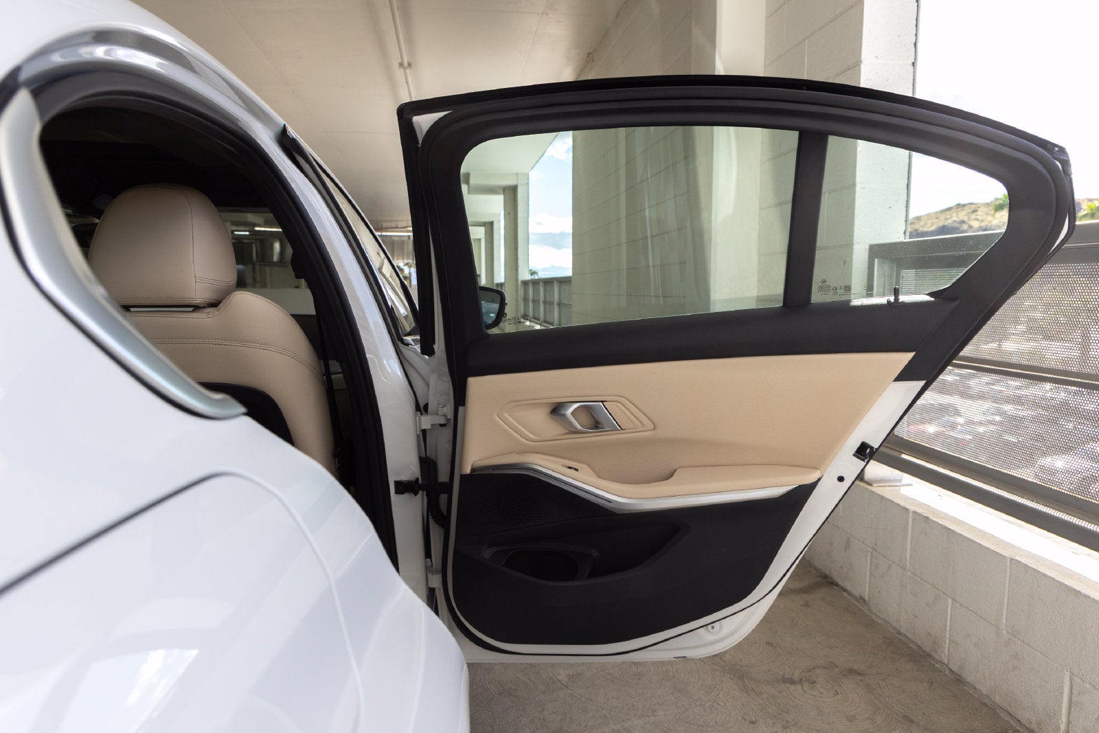 2026 BMW 3 Series 330i