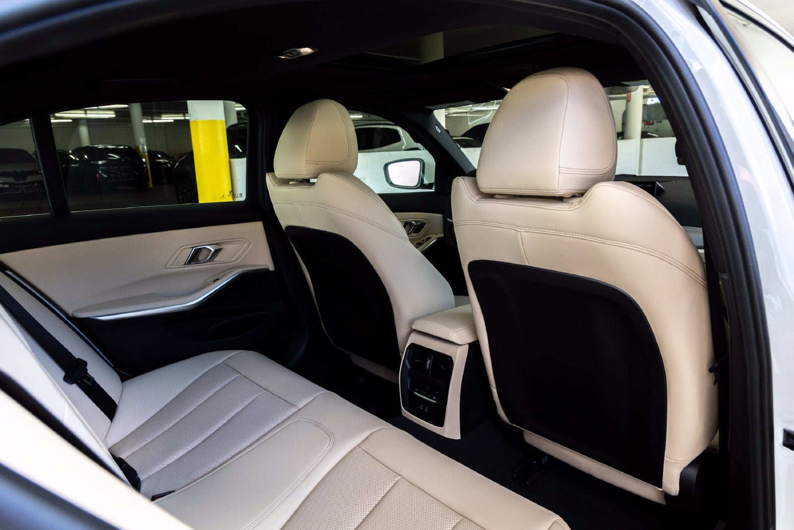2026 BMW 3 Series 330i