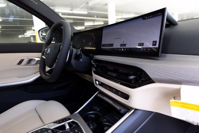2026 BMW 3 Series 330i