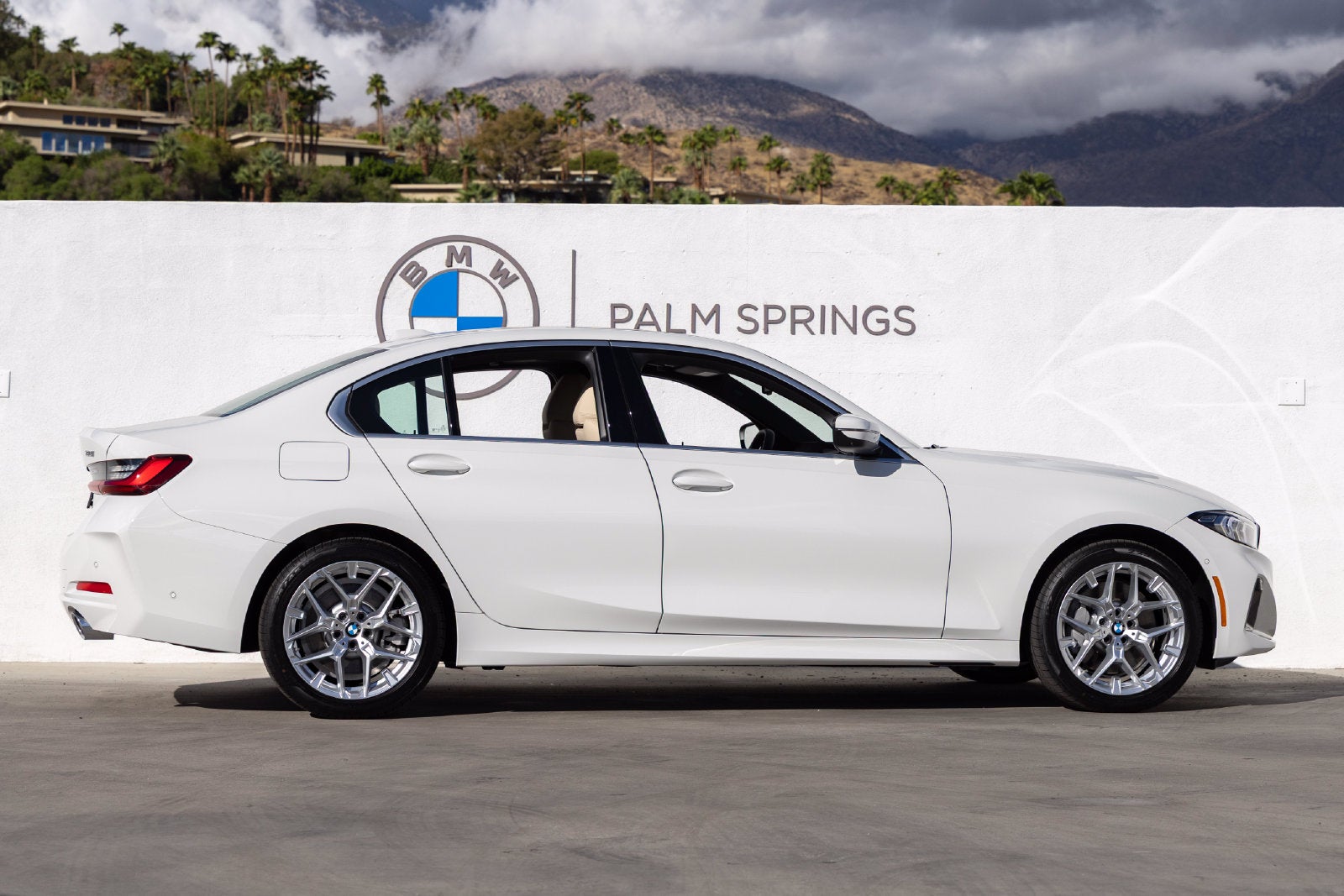 2026 BMW 3 Series 330i