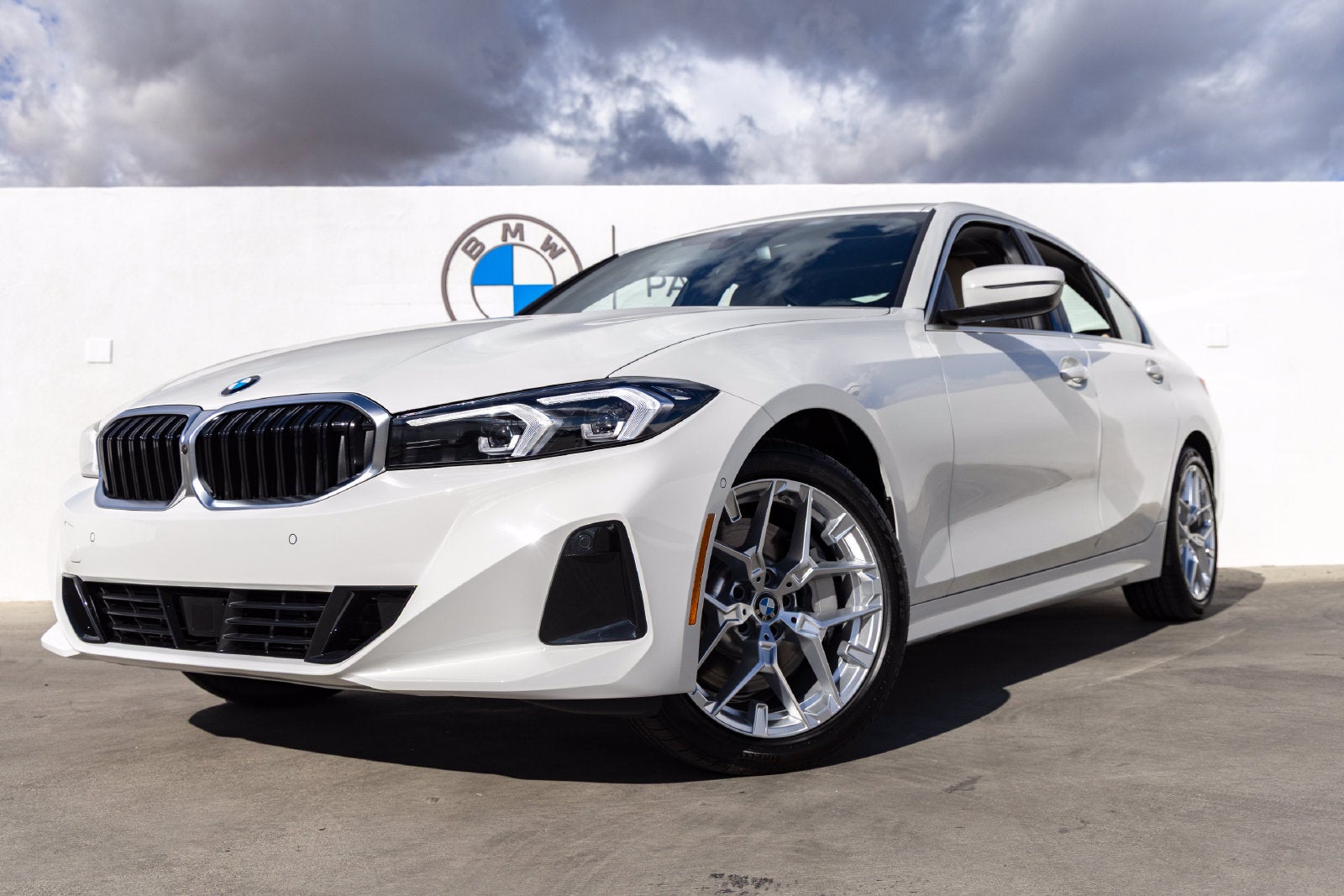 2026 BMW 3 Series 330i