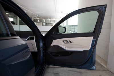 2025 BMW 3 Series 330i