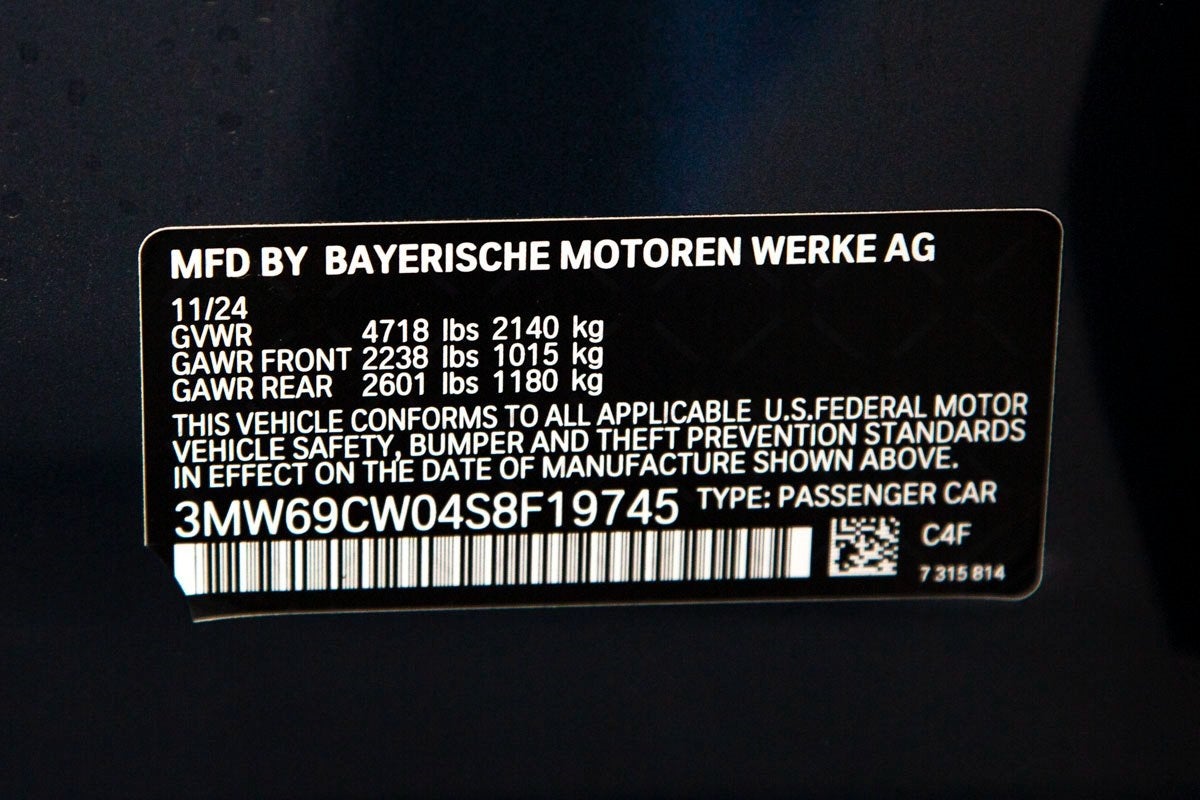 2025 BMW 3 Series 330i