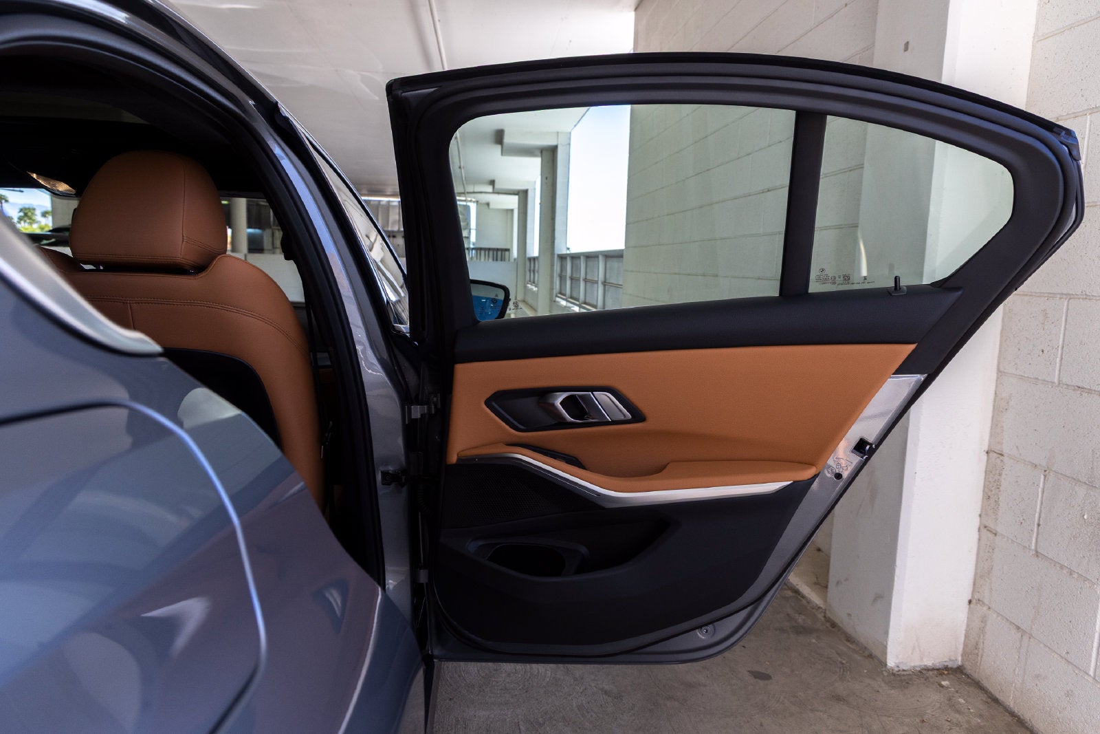 2026 BMW 330i 330i