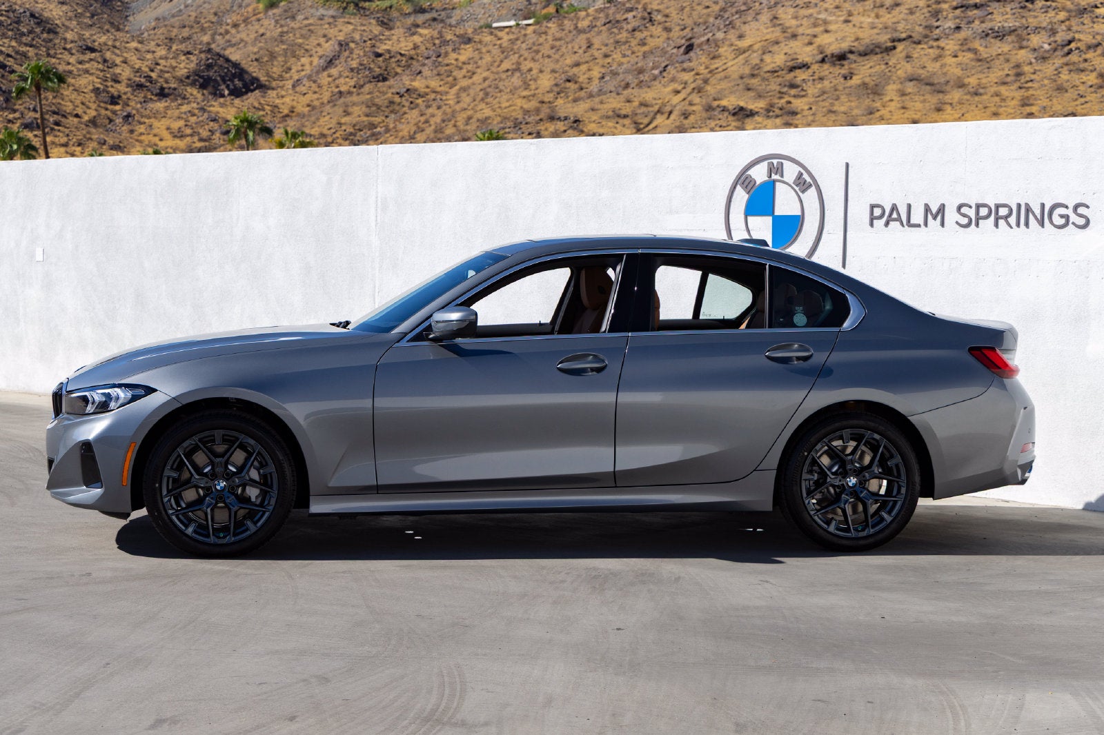 2026 BMW 330i 330i