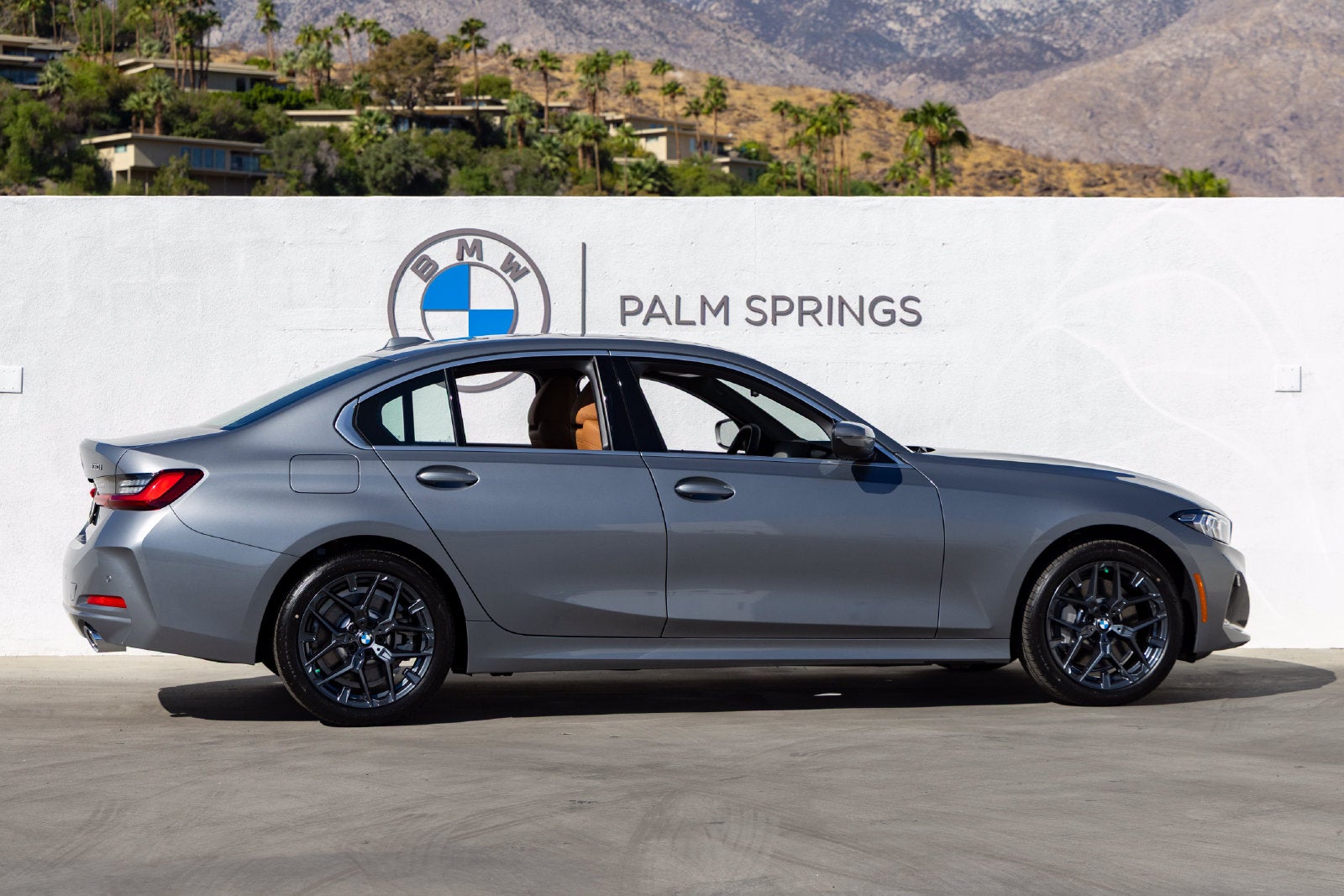 2026 BMW 330i 330i
