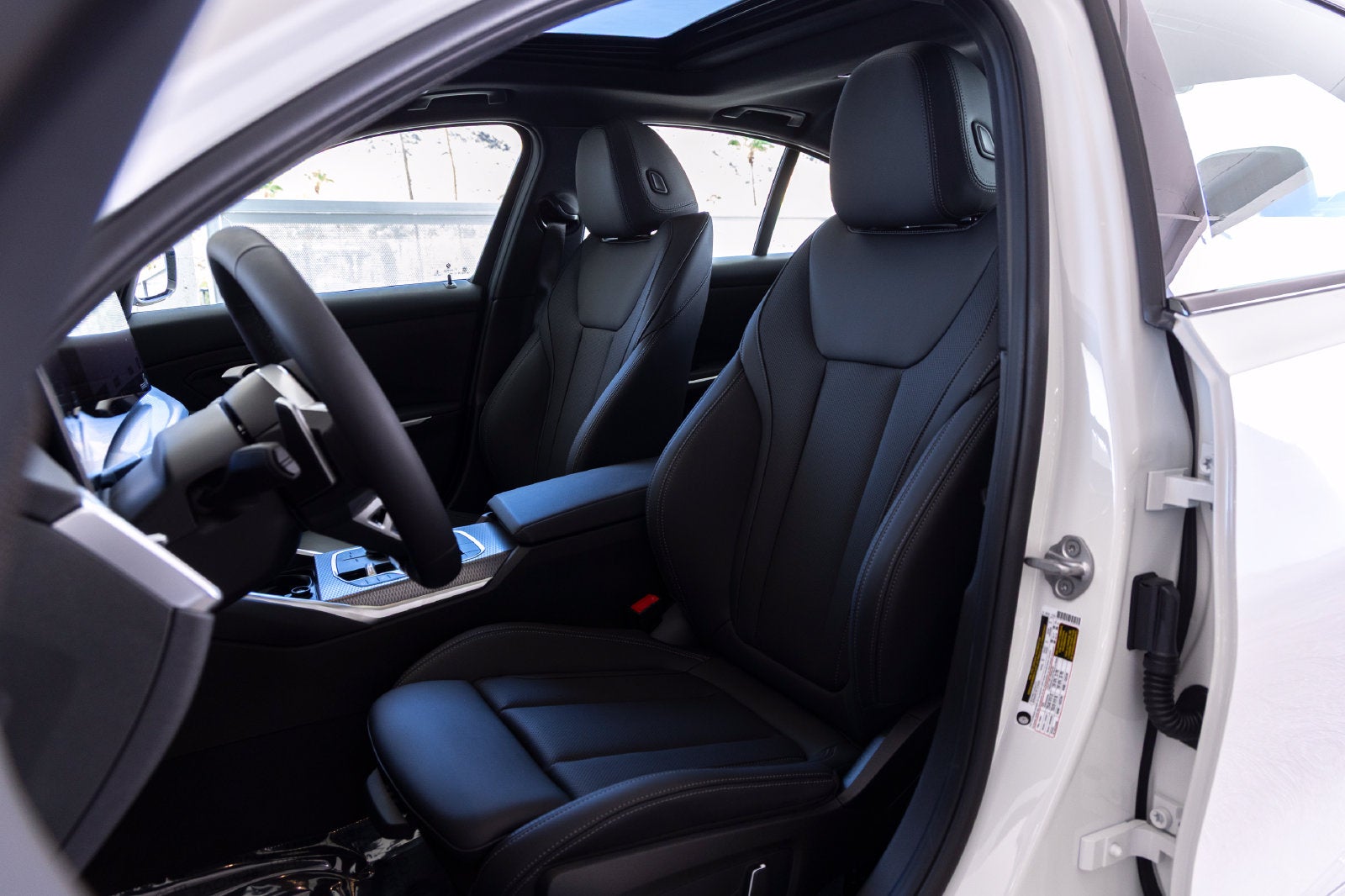 2026 BMW 330i 330i