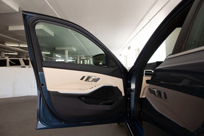 2025 BMW 330i 330i