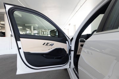 2026 BMW 330i 330i