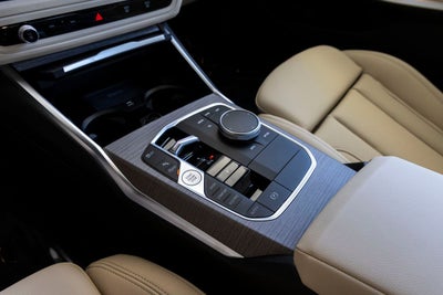 2026 BMW 330i 330i