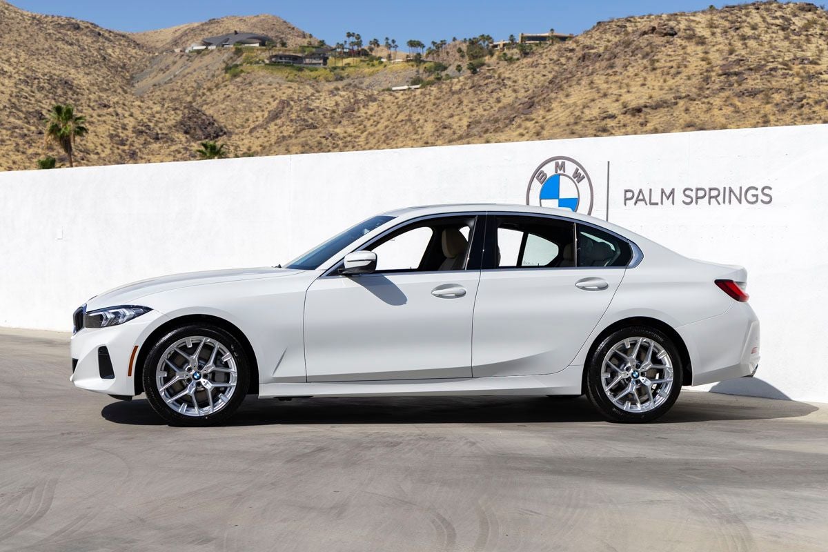 2026 BMW 330i 330i