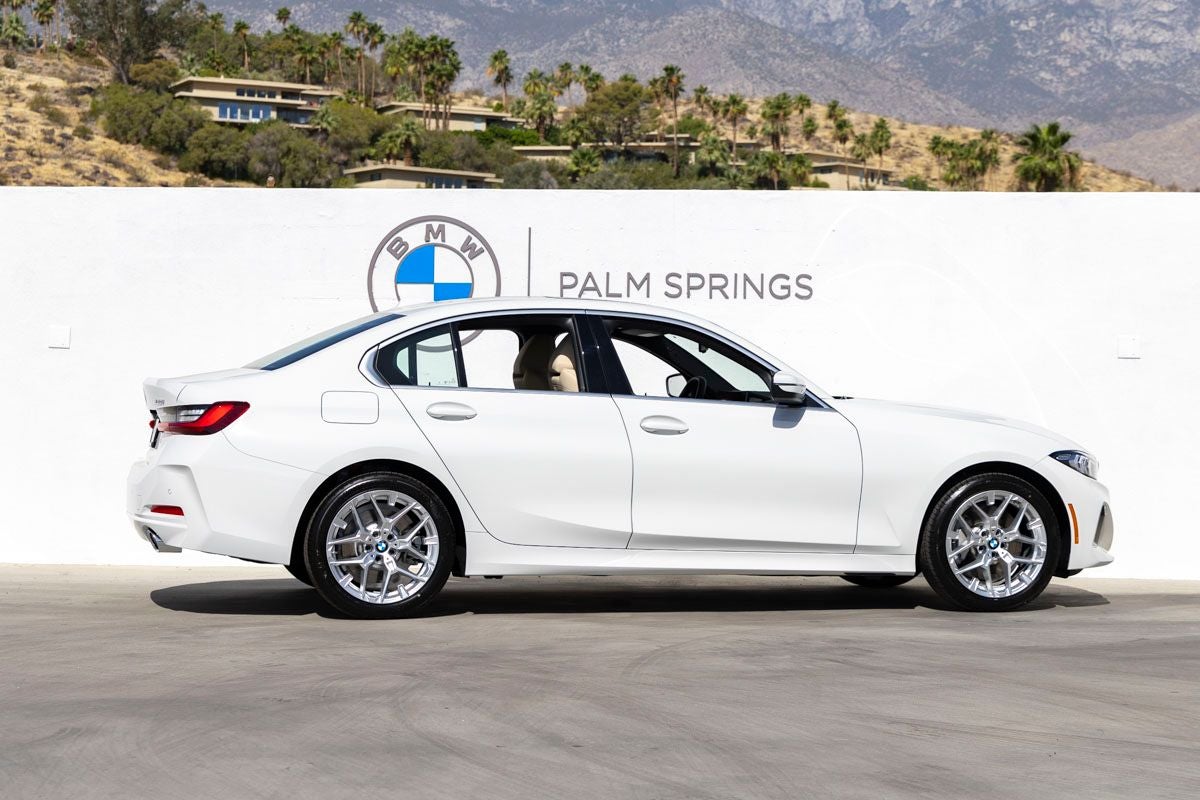 2026 BMW 330i 330i