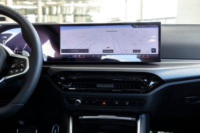 2026 BMW 330i 330i