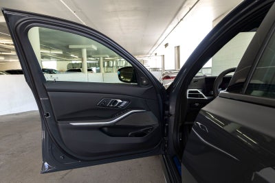 2026 BMW 330i 330i