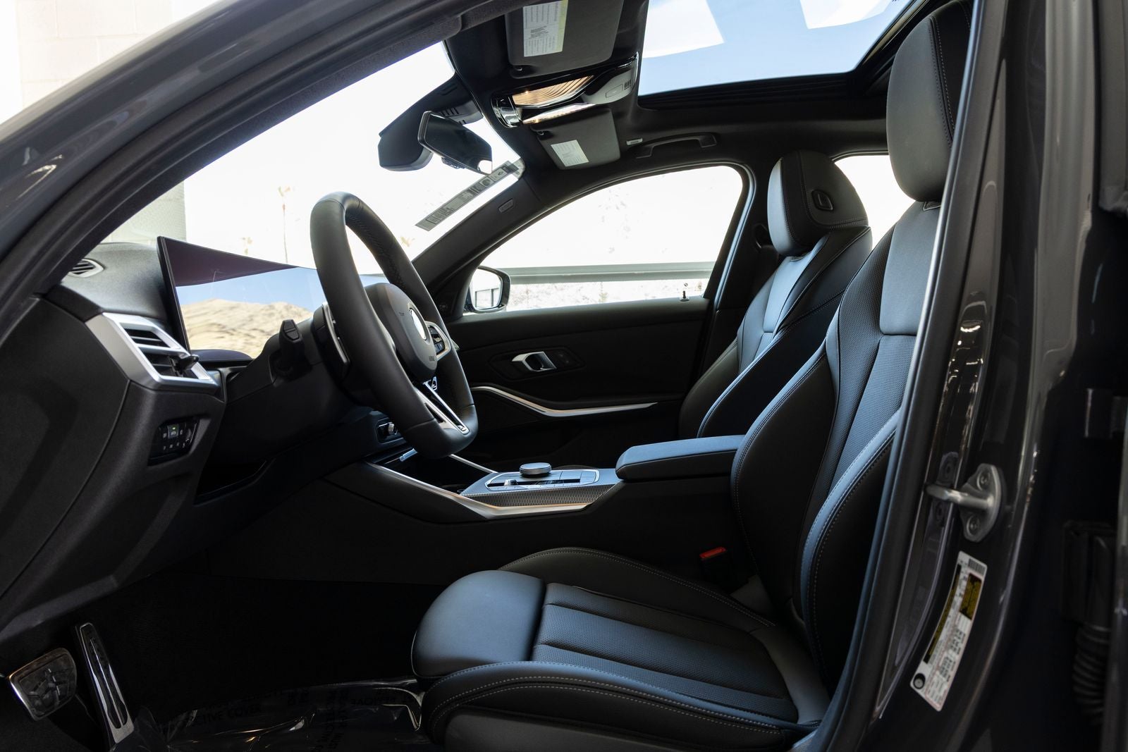 2026 BMW 330i 330i