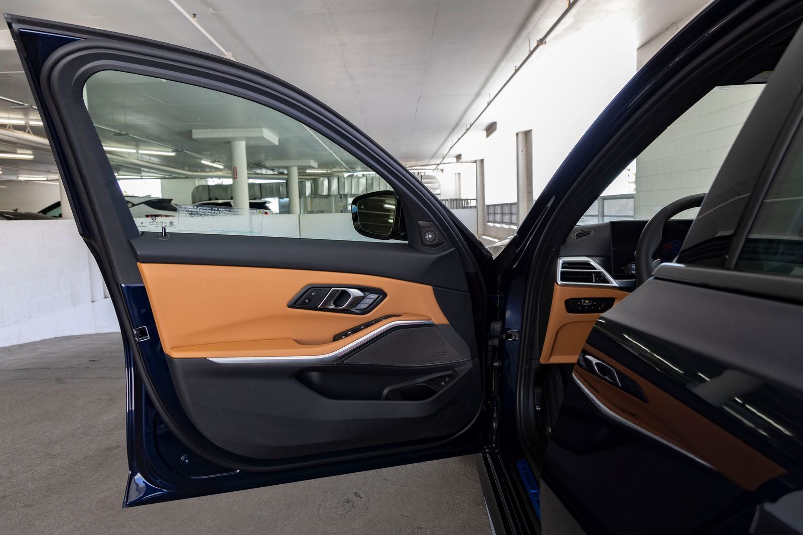 2026 BMW 330i 330i