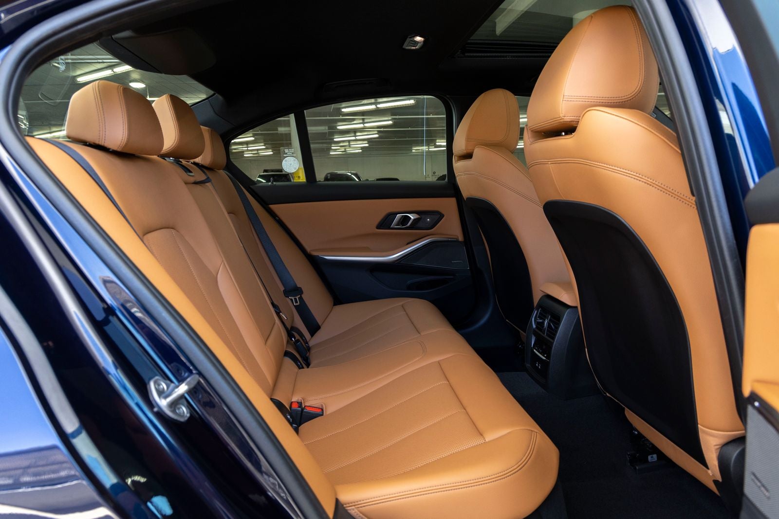 2026 BMW 330i 330i