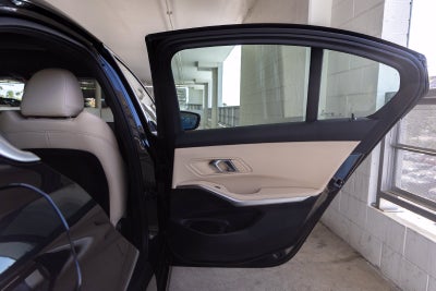 2026 BMW 3 Series 330i