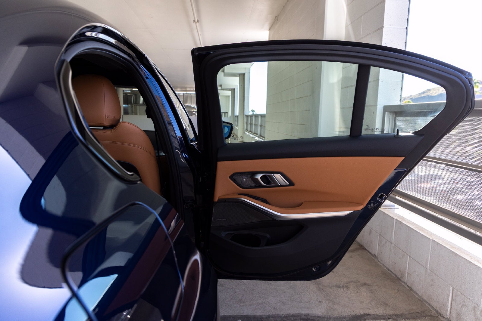 2026 BMW 330i 330i