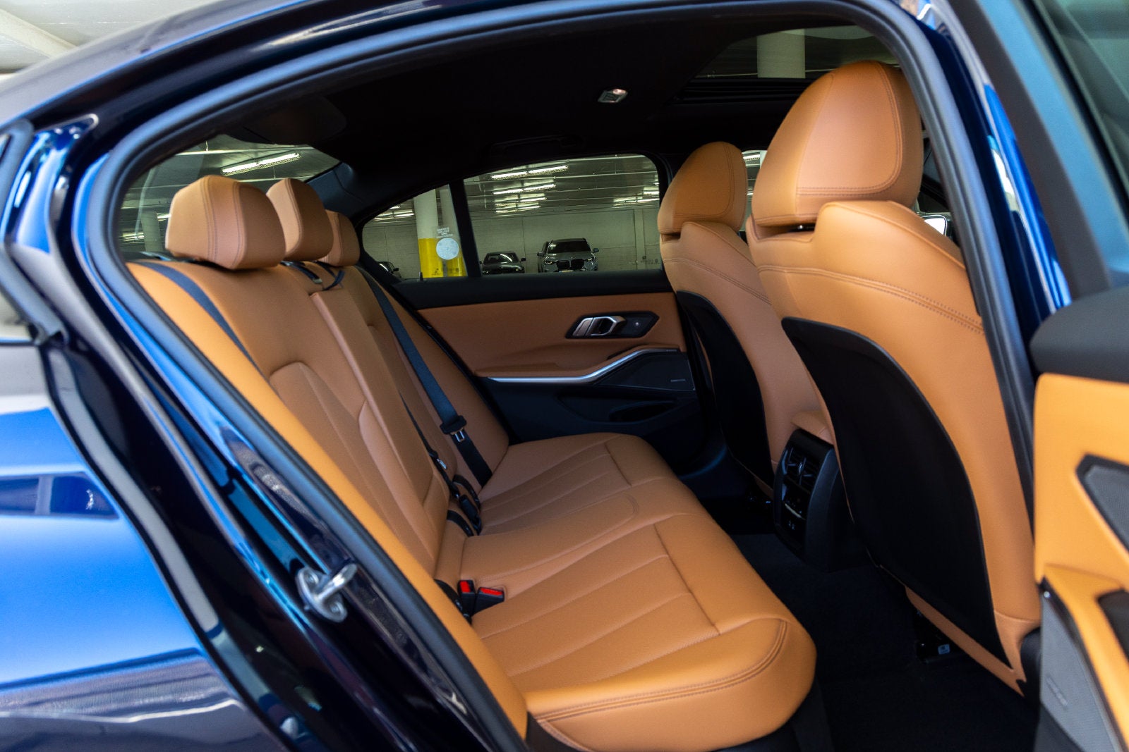 2026 BMW 330i 330i