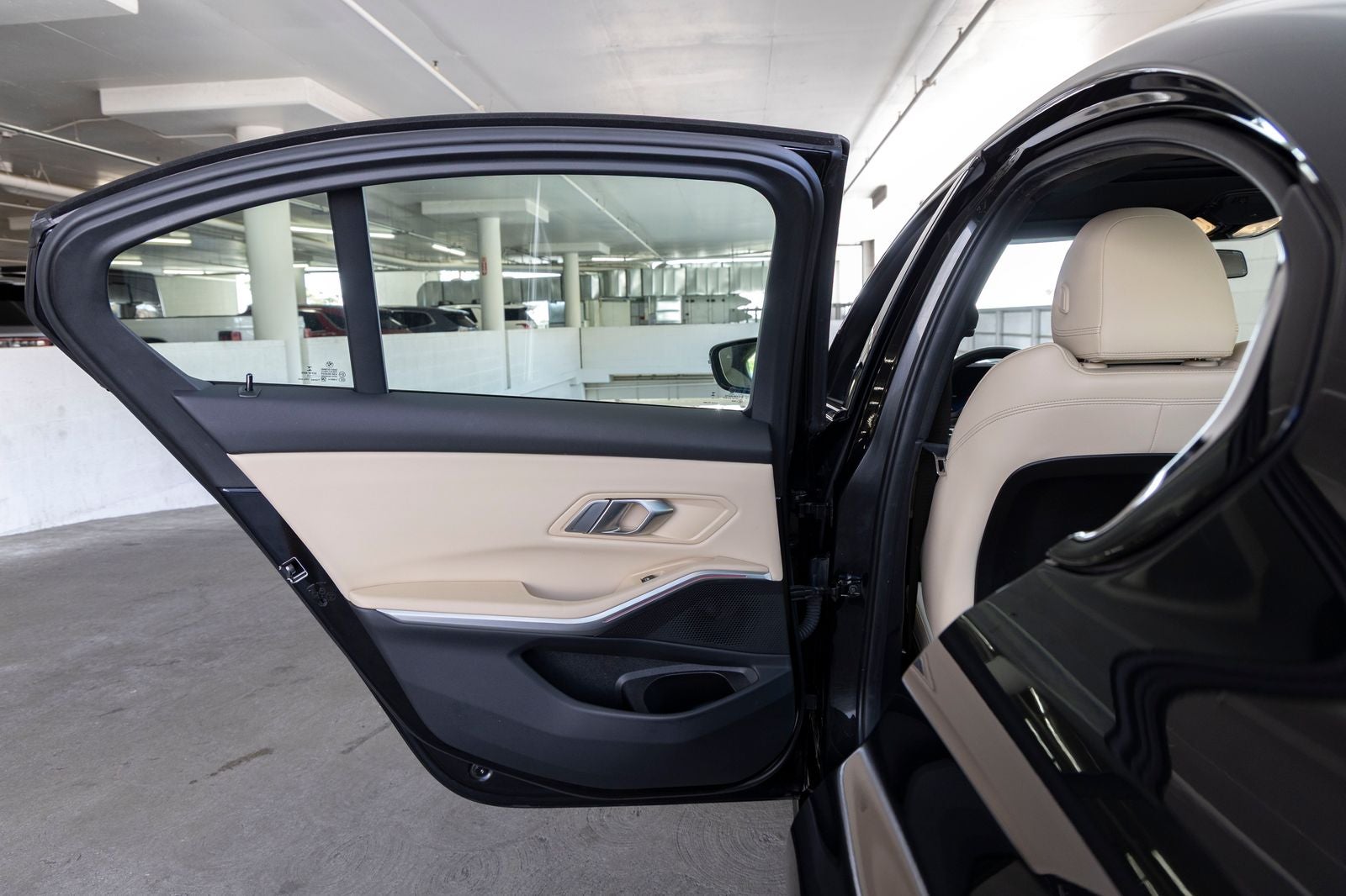 2023 BMW 330i 330i