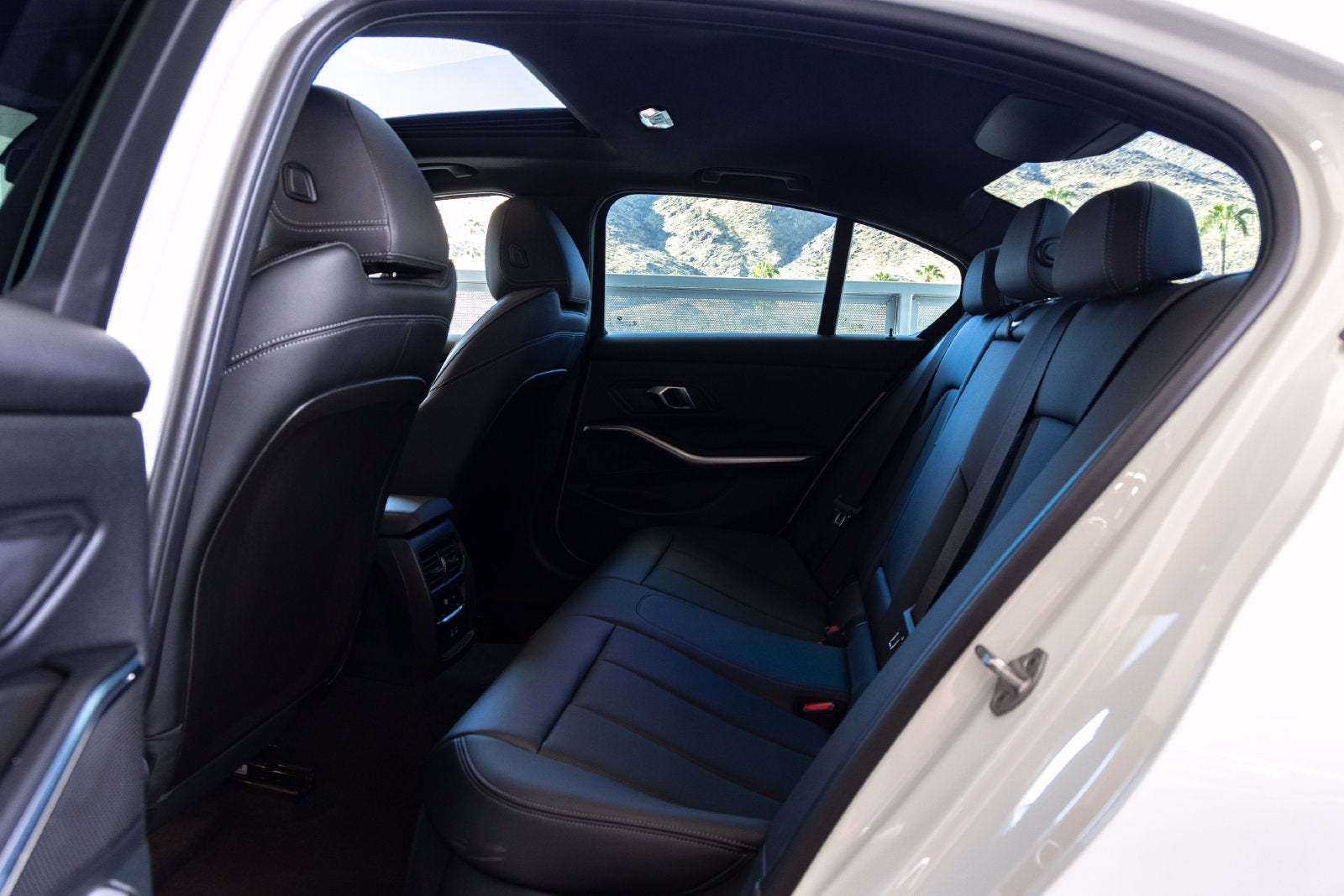 2024 BMW 330i 330i