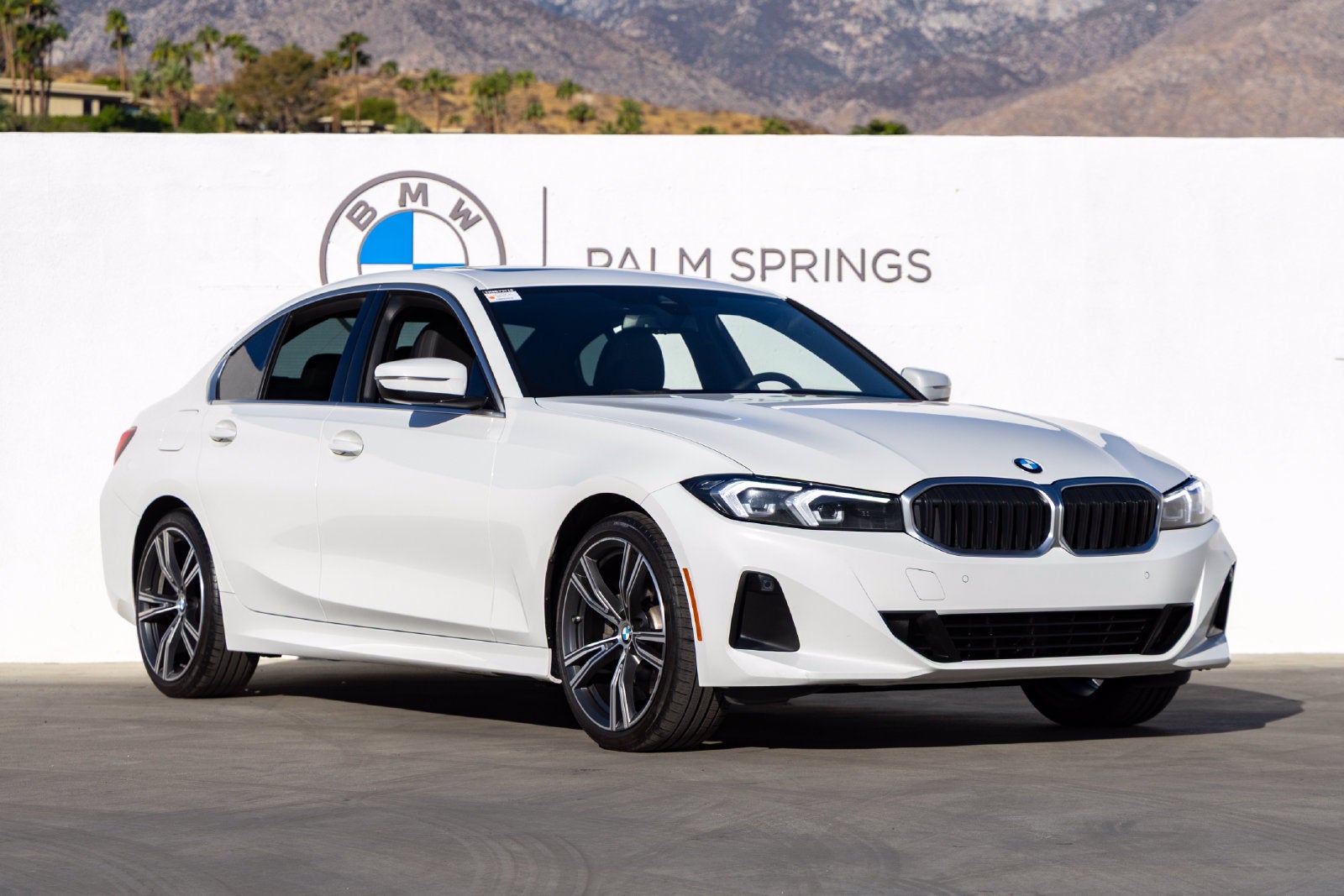 2024 BMW 330i 330i