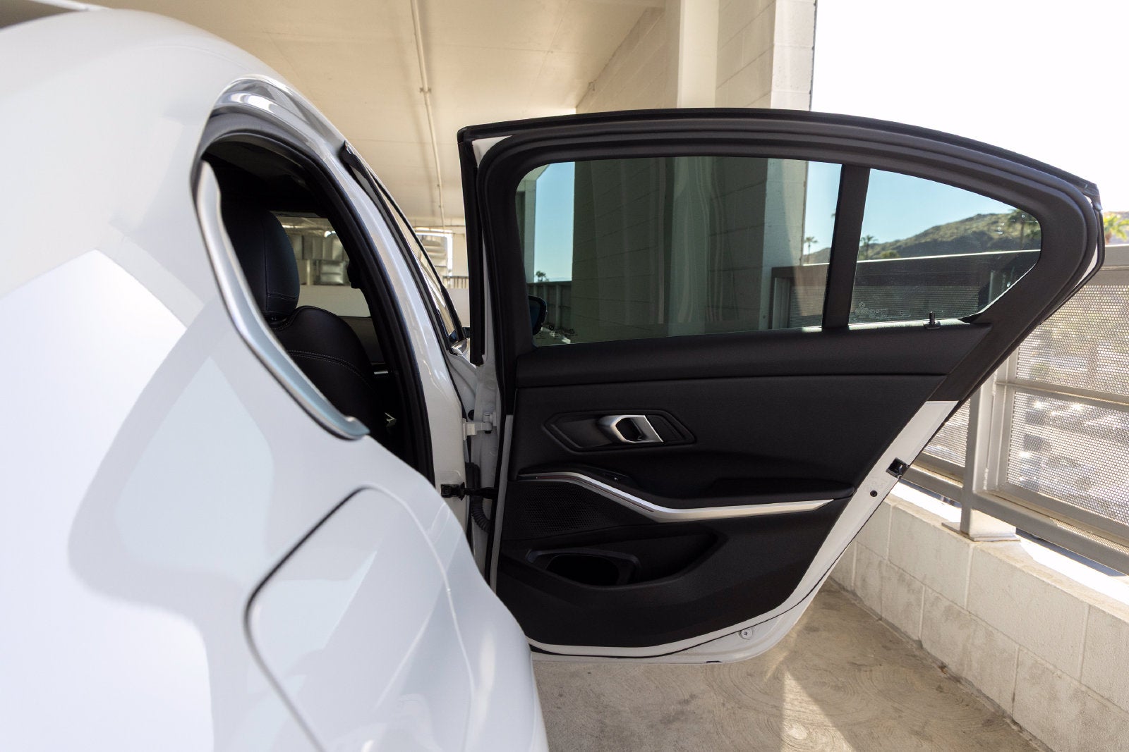 2024 BMW 330i 330i