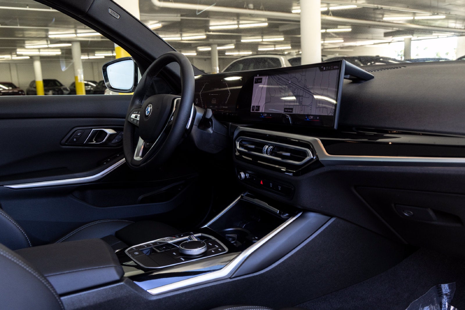 2024 BMW 330i 330i