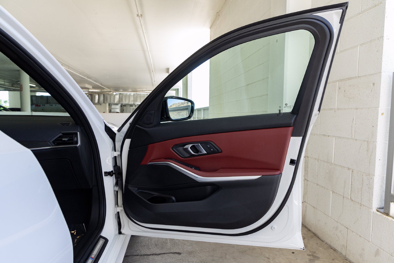 2024 BMW 330i 330i