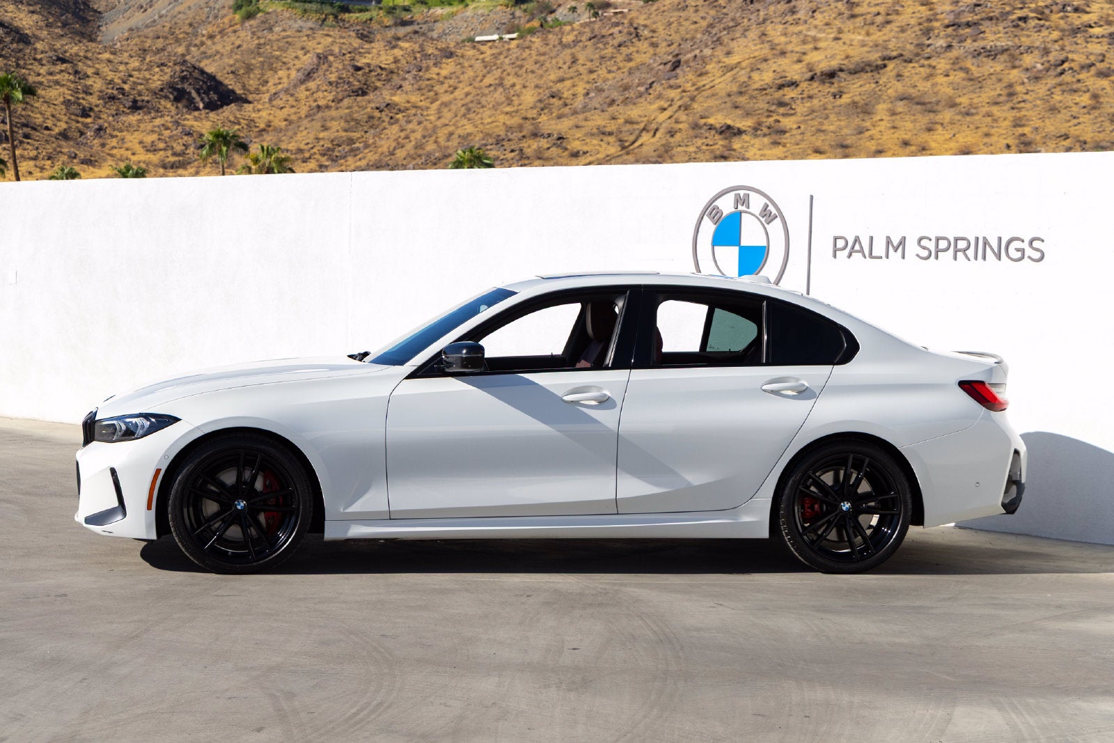 2024 BMW 330i 330i